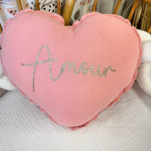 Coussin coeur rose