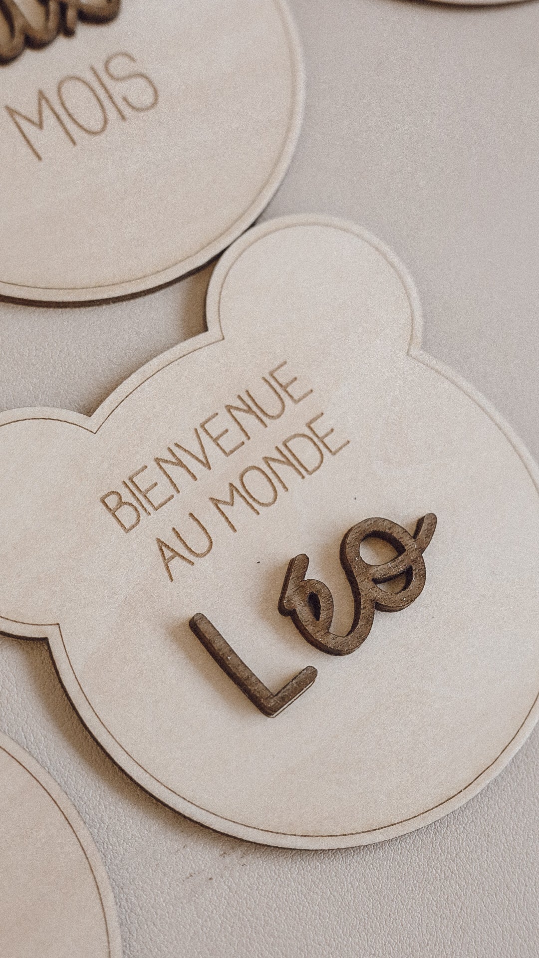 Carte BIENVENUE en bois - Plusieurs formes – Image 3