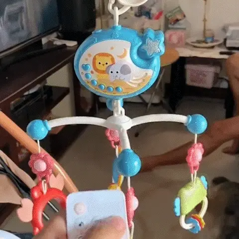 Jouet de lit musical rotatif pour bébé '' Promotion 75% de rabais ' pour un temps limité